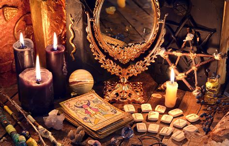 Salem's Witchy Heritage: How Pagan Practitioners Keep the Old Traditions Alive